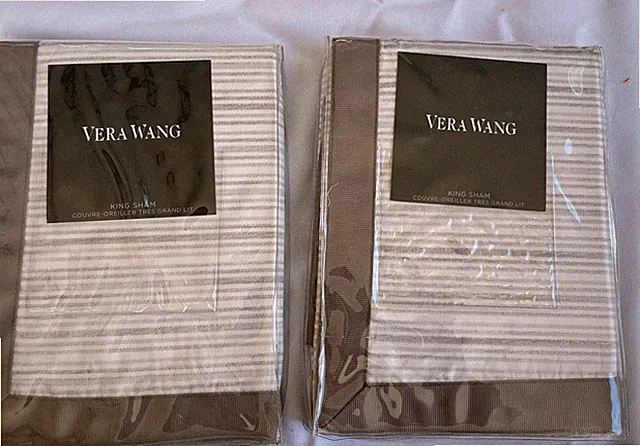 2 Vera Wang New King Shams Grey striped
