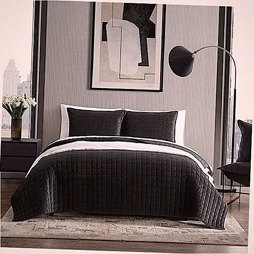 Quilt Set, Super Soft Bedding Set with Matching Shams, Queen Diamond Black