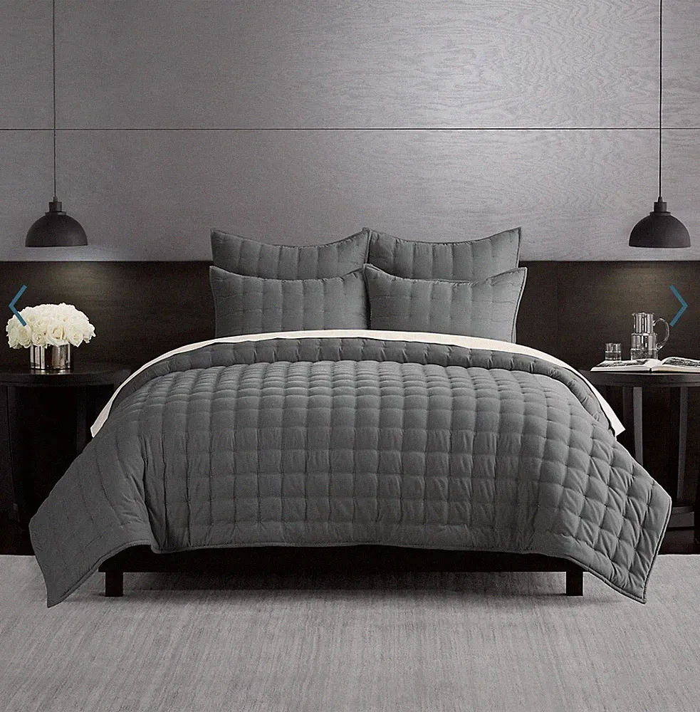 Simply Vera Vera Wang, 1 Pc Gray Velvet Quilt | Full / Queen