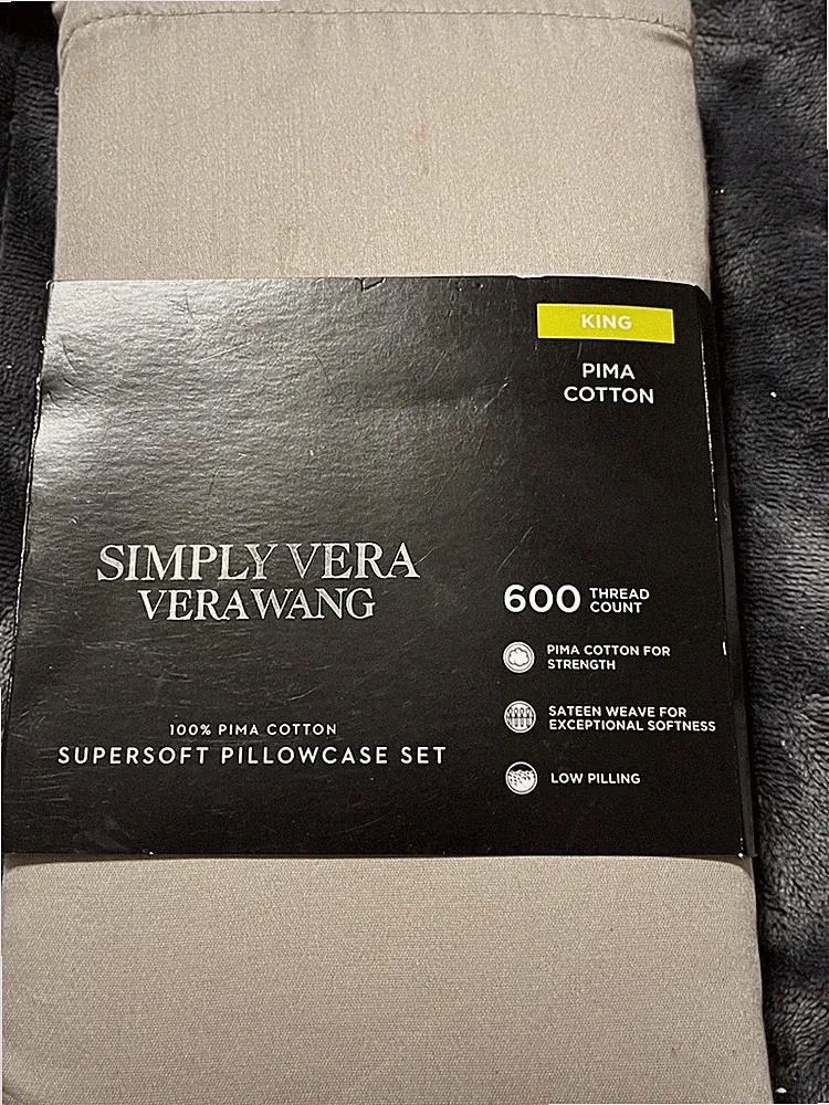 Vera Wang Pillowcases