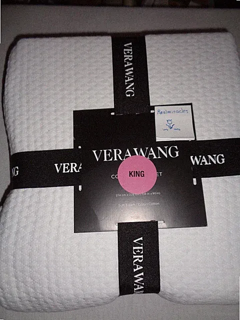 VERA WANG 100% Cotton Matelasse KING blanket - Soft touch/Cozy - Diamond pattern