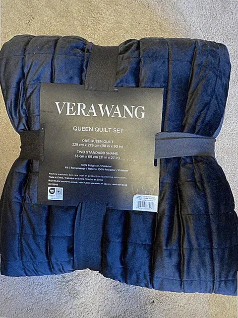 VERA WANG Quilt Set 90" x 90" Queen Solid Color Polyester Velvet Black 3-Piece