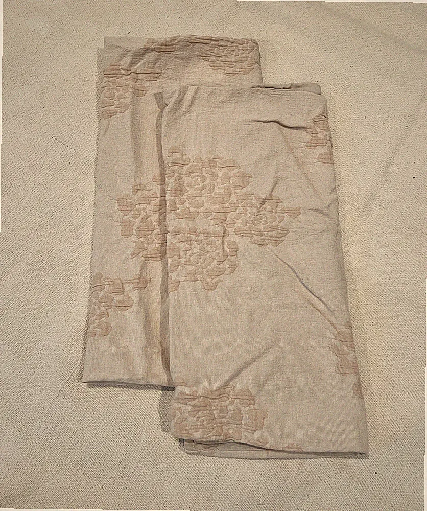 Vera Wang "Roses" Jacquard Shams, 2 King, Beige, 100% Cotton